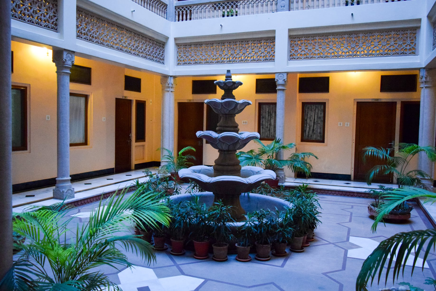 Best-hotels-in-Jaipur